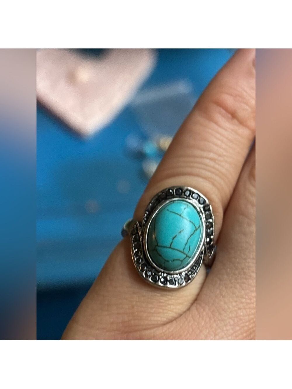 VINTAGE & Turquoise Inspired Magnesite Ring w/ Marcasites Silver Tone Size 6